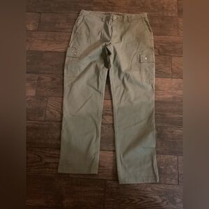 Duluth Trading Flex Ballroom Khakis Green Cargo Pants